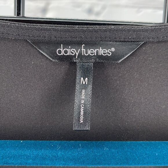 Like new Daisy Fuentes tank M - Picture 3 of 6